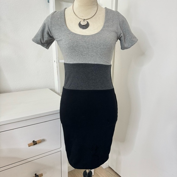 INDAH BODY Casual Double Layer Color Block Mini Dress Size 1 Small - Picture 15 of 15